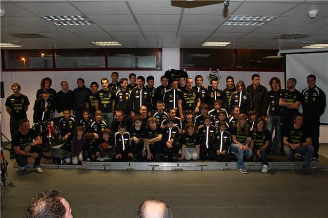 Presentaci&oacute;n del Equipo Saltoki - Lagunak